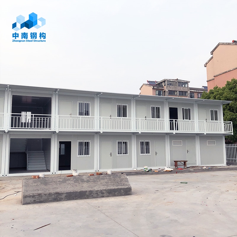 活動(dòng)板房和集裝箱房的區(qū)別